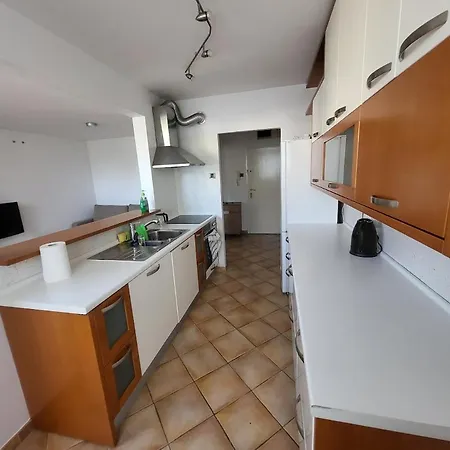 Apartment Apartna Obala